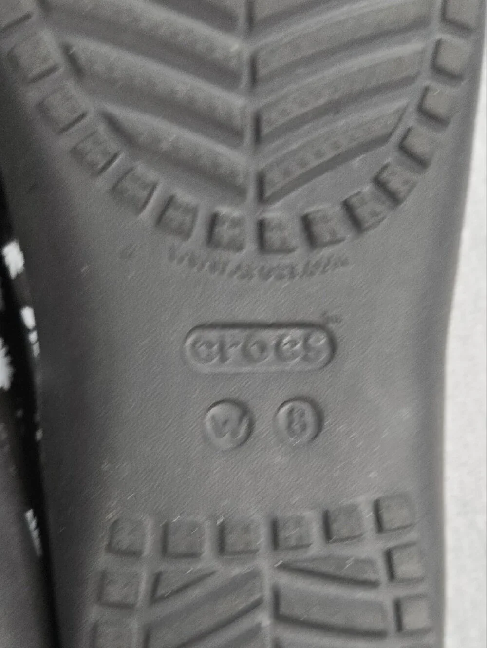 Crocs Kadee II Daisy Flip Flops Size W8